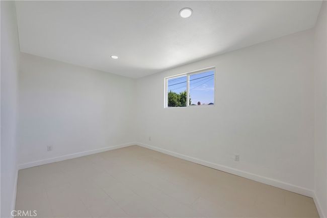 8888 Patrero St, House other with 5 bedrooms, 2 bathrooms and 2 parking in Riverside CA | Image 17