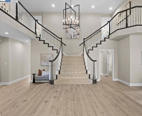318 Montoya Way, Danville, CA, 94526-4416 | Card Image