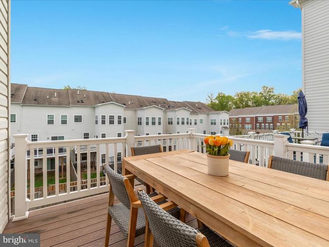 42241 Violet Mist Ter, Townhouse with 4 bedrooms, 4 bathrooms and null parking in BRAMBLETON VA | Image 31