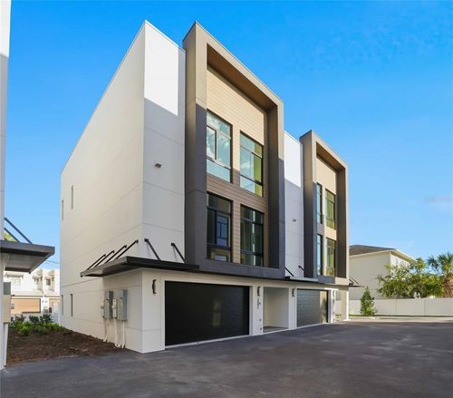 4-3002 W Platt St, Tampa, FL, 33609-3188 | Card Image