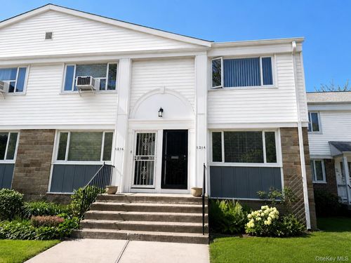 109-12-14 Bell Blvd, Bayside, NY, 11360-1129 | Card Image