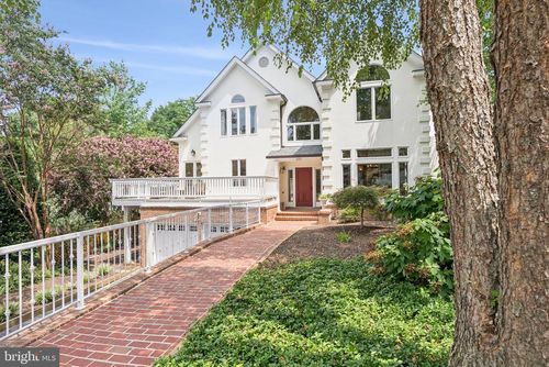 6533 79th Pl, CABIN JOHN, MD, 20818-1223 | Card Image