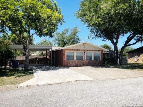 103 Cynthia Dr, Kerrville, TX, 78028-4804 | Card Image