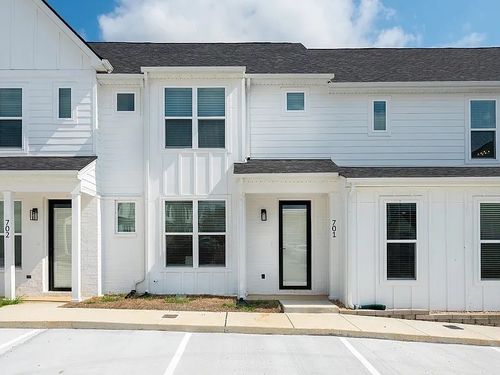 701 Laura Ward Pl, Lebanon, TN, 37087-4980 | Card Image