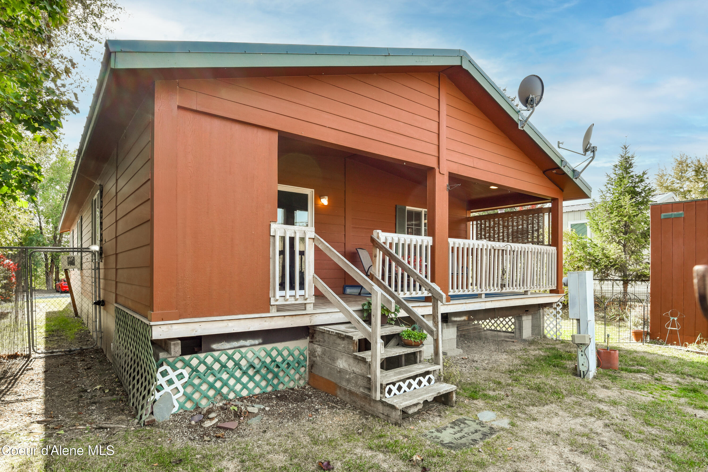 Santiago Cir, Post Falls, ID 83854
