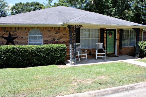 1003 Linton Lanier, Jasper, TX, 75951 | Card Image