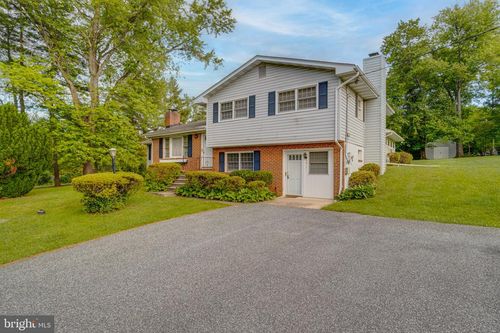 4617 Long Green Rd, GLEN ARM, MD, 21057-9735 | Card Image