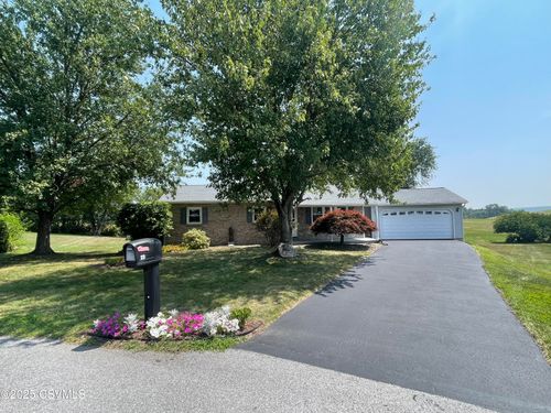 23 Robin Ct, Milton, PA, 17847-9660 | Card Image