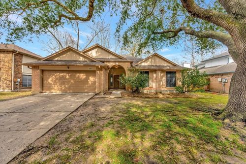 1807 Palo Duro St, Friendswood, TX, 77546-5932 | Card Image