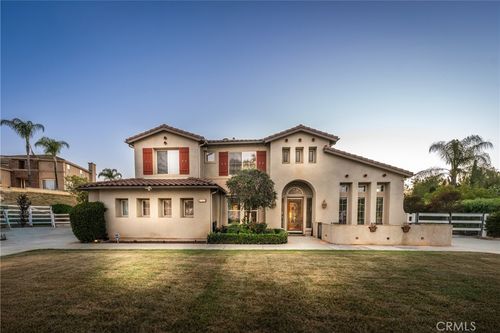 18309 Hollowtree Ln, Riverside, CA, 92504-9465 | Card Image
