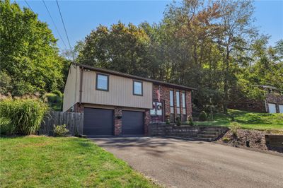 3959 Catherine Drive, House other with 3 bedrooms, 1 bathrooms and 2 parking in Hampton PA | Image 3