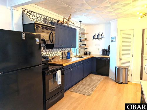 300 Lighthouse Rd, Ocracoke, NC, 27960-9608 | Card Image
