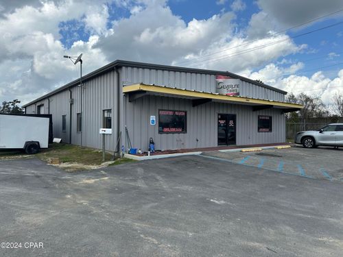 2981 Penn Ave, Marianna, FL, 32448-2713 | Card Image