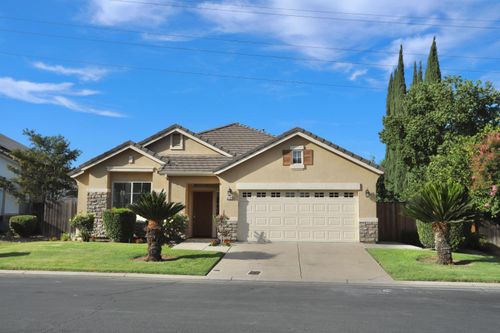 4135 Riverbrook Ct, Stockton, CA, 95219-2038 | Card Image