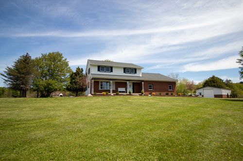 4100 Kinter Hill Rd, Edinboro, PA, 16412-1933 | Card Image