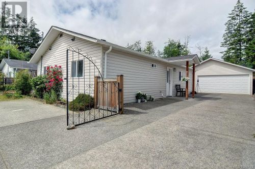 1251 Westurne Heights Rd, Qualicum Beach, BC, V9K2S9 | Card Image