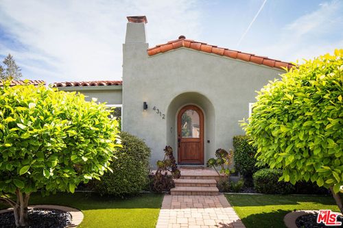 4312 9th Ave, Los Angeles, CA, 90018-1006 | Card Image