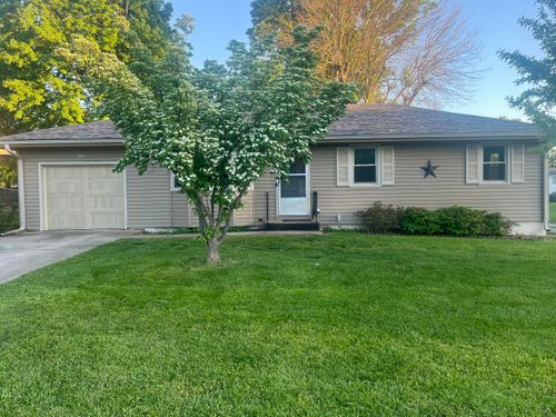 200 W Magnolia St, Clinton, MO, 64735-2720 | Card Image