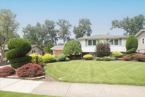 20W608 22nd St, Lombard, IL, 60148-4808 | Card Image