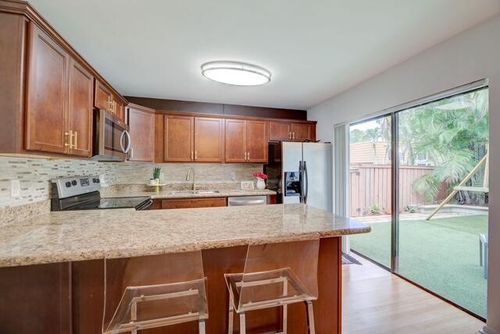 2903 Sw 11th Place N, Deerfield Beach, FL, 33442 | Card Image