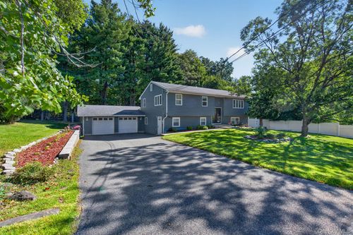 11 Amy Lane, Middletown, NY, 10941 | Card Image