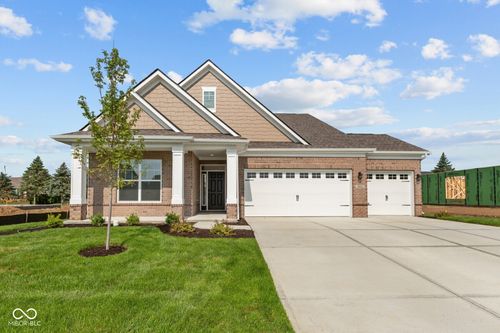 5032 Carmine St, Brownsburg, IN, 46112-7093 | Card Image