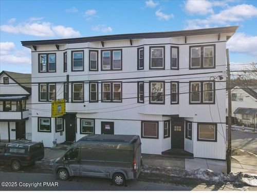 apt-2-147 N 9th St, Stroudsburg, PA, 18360-1732 | Card Image