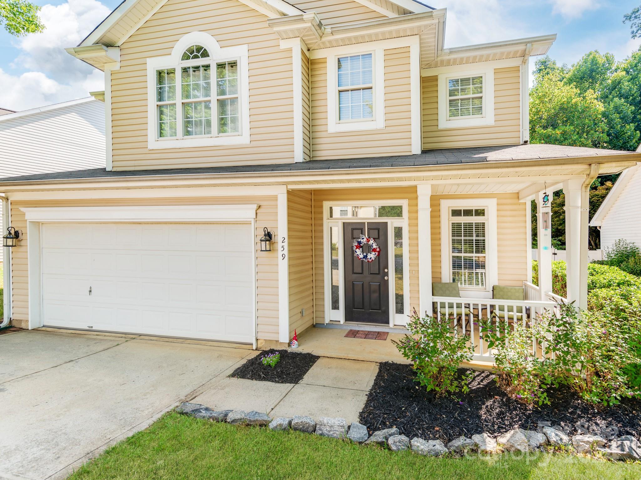 Sweet Martha Dr, Mooresville, NC 28115