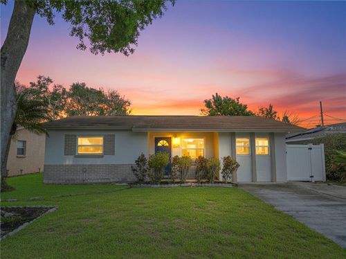 5519 17th Ave N, ST PETERSBURG, FL, 33710-5705 | Card Image