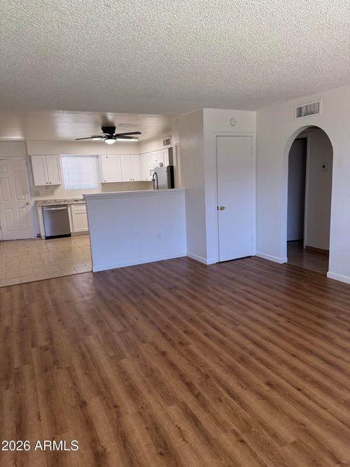 3313 W Golden Ln, Phoenix, AZ, 85051-3859 | Card Image