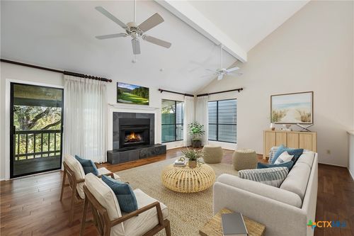 5 Cypress Pt, Wimberley, TX, 78676-9414 | Card Image