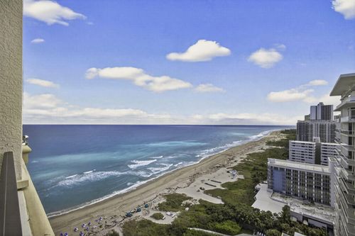 2050-3800 N Ocean Dr, Riviera Beach, FL, 33404-2896 | Card Image