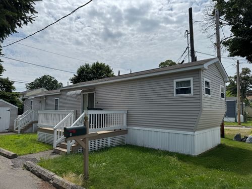 4 3rd Avenue, Shelton, CT, 06484 | Card Image