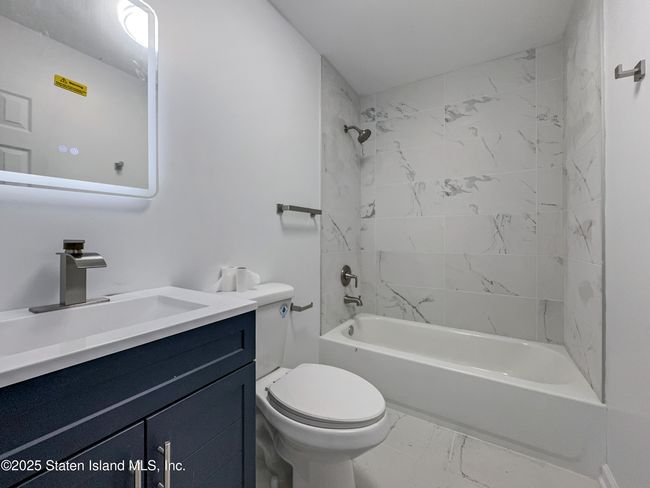 81 Selvin Loop | Image 14