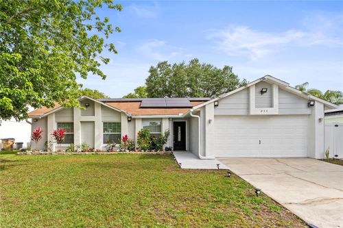 211 Dalton Dr, KISSIMMEE, FL, 34758-2602 | Card Image