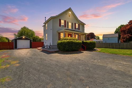 20 S Maple St, Westfield, MA, 01085-4339 | Card Image