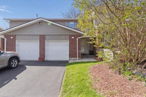 16-16 Hadati Rd, Guelph, ON, N1E6M2 | Card Image