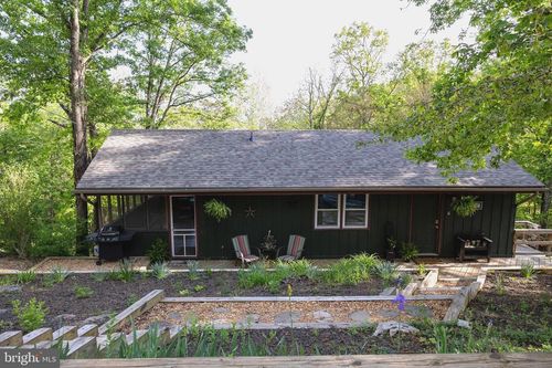 187 Mountain View Dr, LURAY, VA, 22835-2644 | Card Image