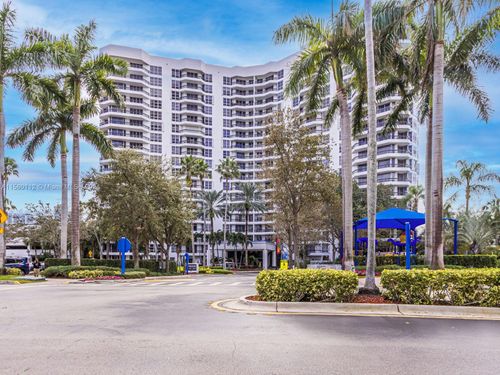 1408-3600 Mystic Pointe Dr, Aventura, FL, 33180 | Card Image