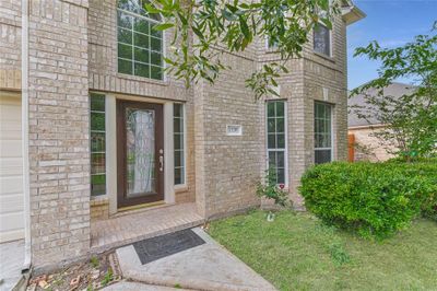 1535 Brazos Gate Drive, House other with 4 bedrooms, 2 bathrooms and null parking in Richmond TX | Image 2