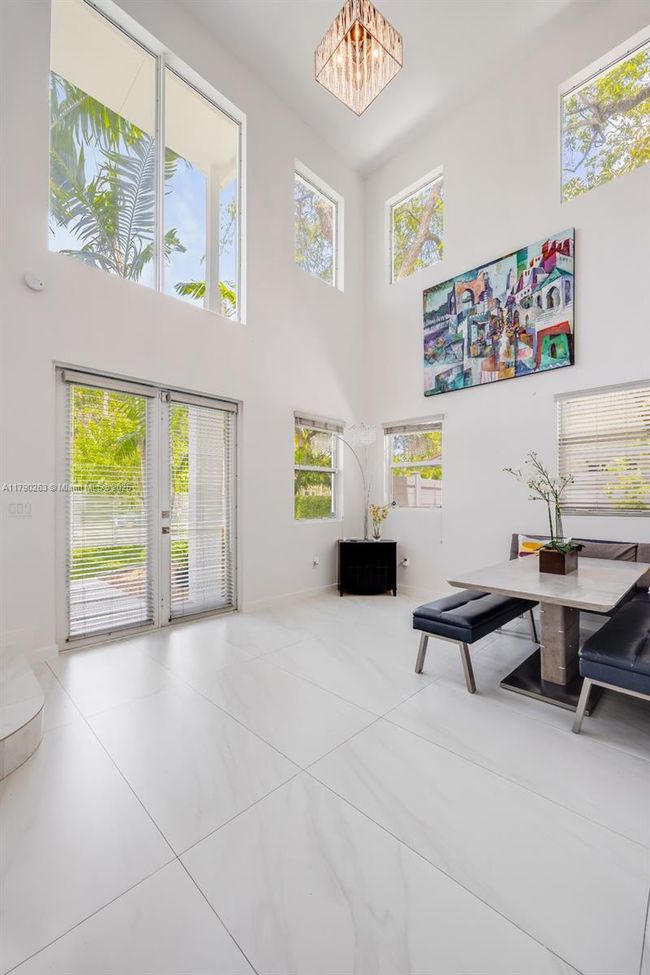 3648 Oak Ave, House other with 3 bedrooms, 3 bathrooms and null parking in Coconut Grove FL | Image 8