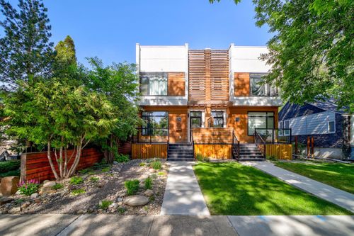 956 11 Street S, Lethbridge, AB, T1J2P8 | Card Image