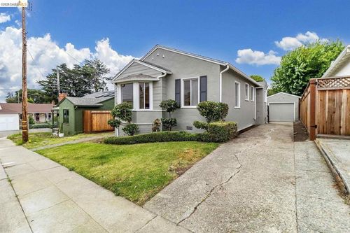 1431 Catherine Dr, Berkeley, CA, 94702-1218 | Card Image
