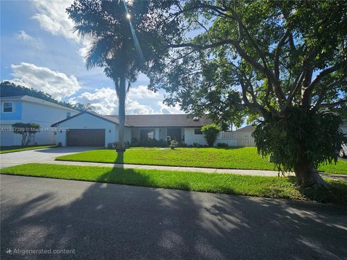 960 Monticello Ave, Davie, FL, 33325-1258 | Card Image