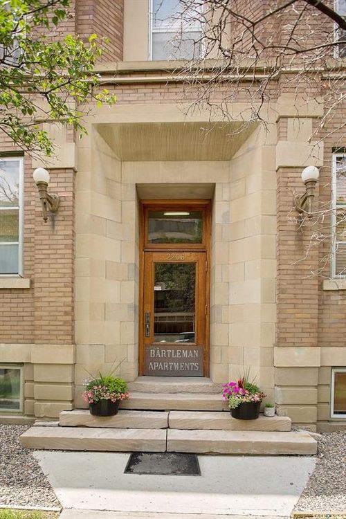 8-2201 14th Avenue, Regina, SK, S4P0X9 | Card Image