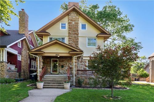 3925 Manheim Rd, Kansas City, MO, 64110-1309 | Card Image
