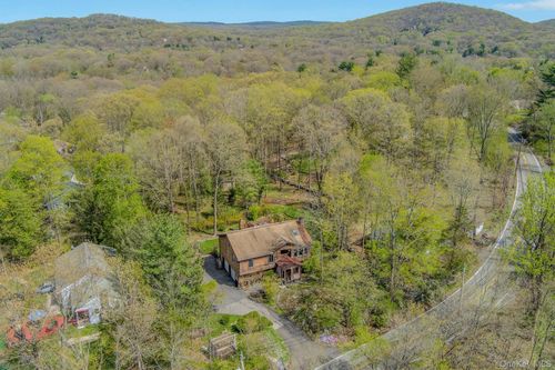 136 Furnace Woods Road, Cortlandt, NY, 10567 | Card Image