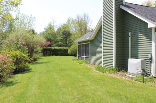 13 Pine Ridge Dr, Morrisonville, NY, 12962-9671 | Card Image