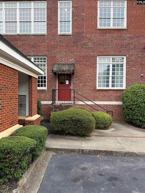 705 Maple St, Columbia, SC, 29205-1752 | Card Image
