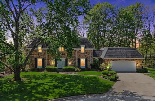 16 Lincolnshire Ave, Danville, IL, 61832-1609 | Card Image